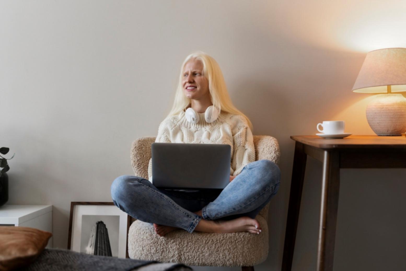 Financial market analysis and business strategy development